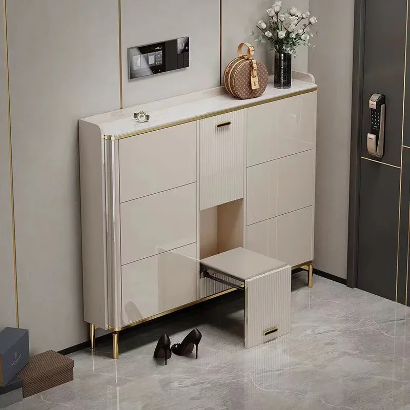 Ingresso scarpiera scatola sup - Shoe Box Display recensione e prezzo